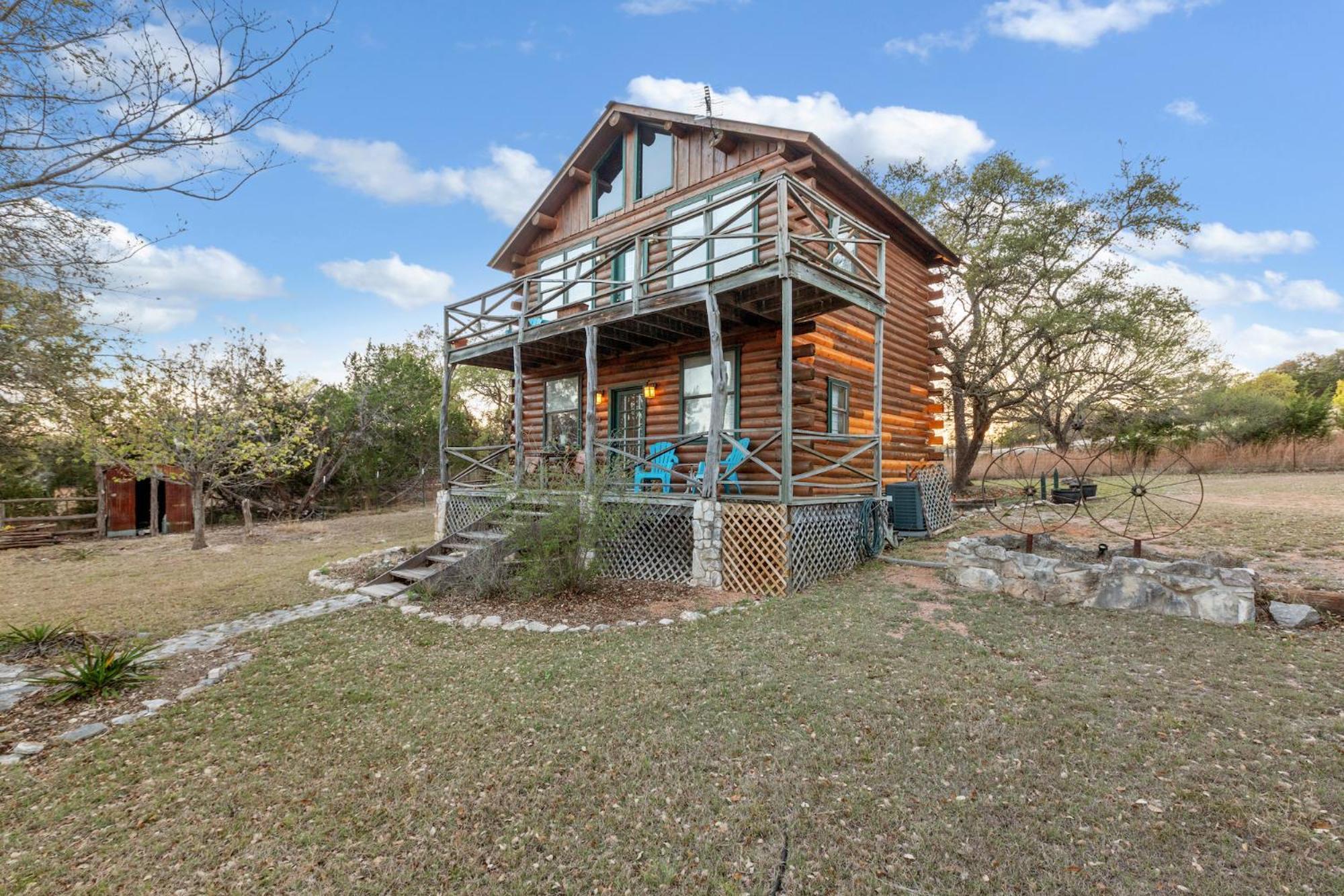 Mighty Oak Log Cabin 弗雷德里克斯堡 外观 照片